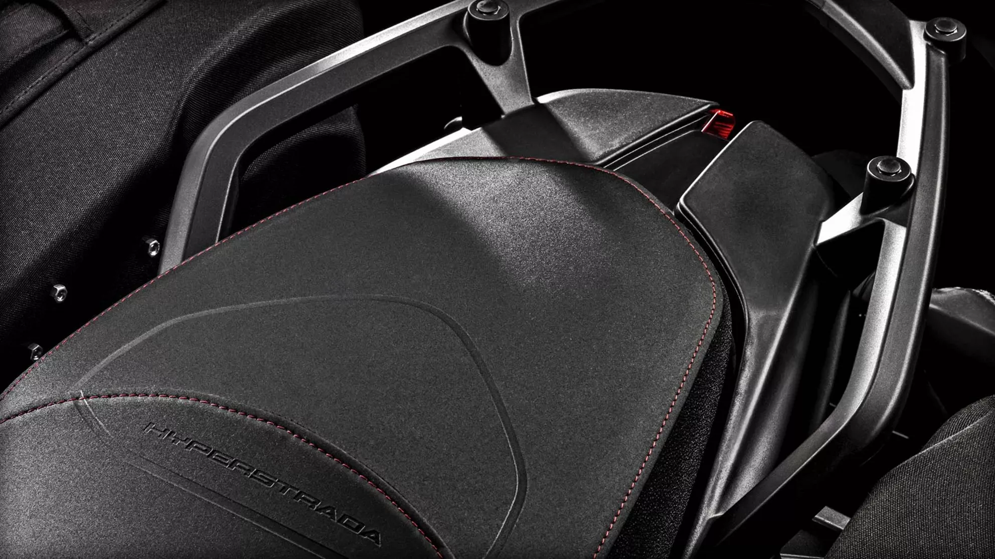 Ducati Hyperstrada 939 - Image 4 Ducati Hyperstrada 939 - Image 4